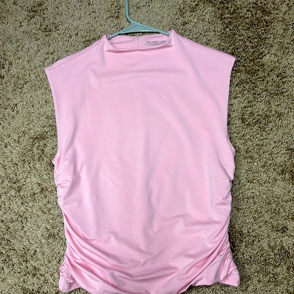Like new Abercrombie Paloma top